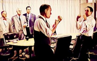 Hombres peleando en la oficina